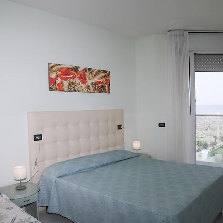 Hotel La Bussola Lido di Jesolo Zewnętrze zdjęcie