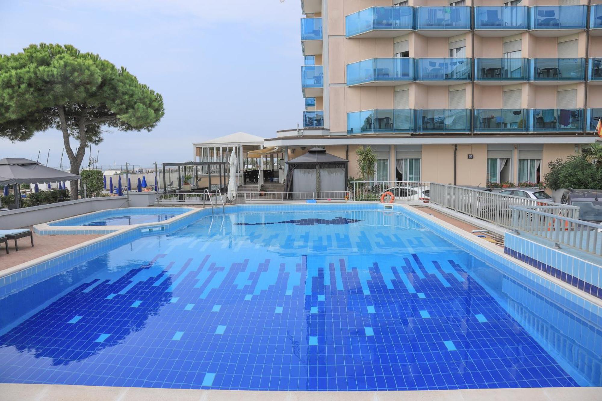 Hotel La Bussola Lido di Jesolo Zewnętrze zdjęcie
