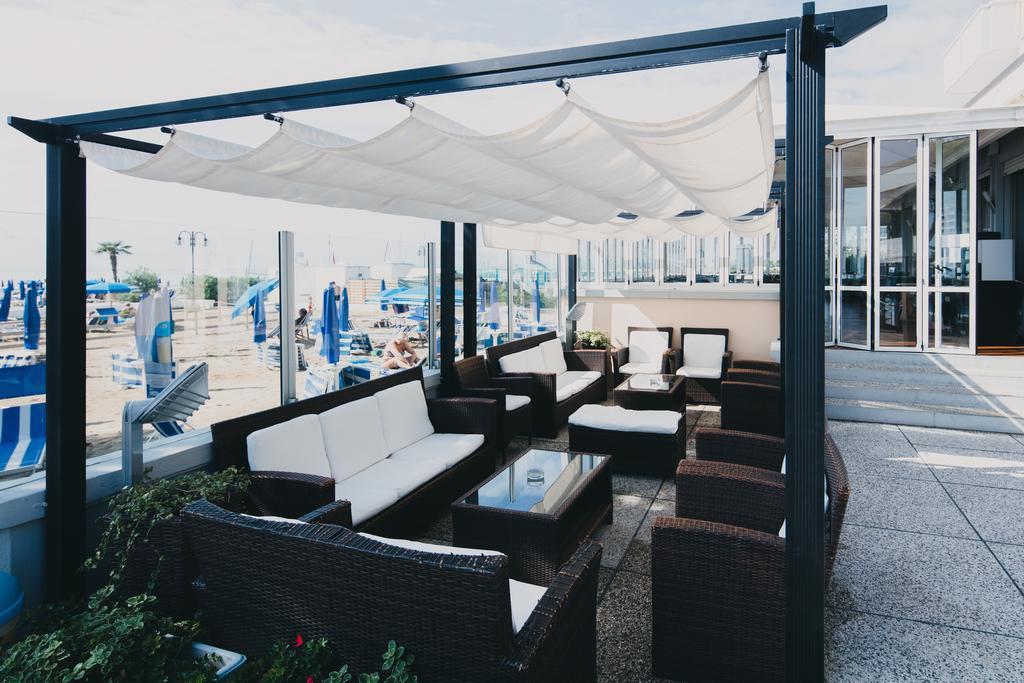 Hotel La Bussola Lido di Jesolo Zewnętrze zdjęcie